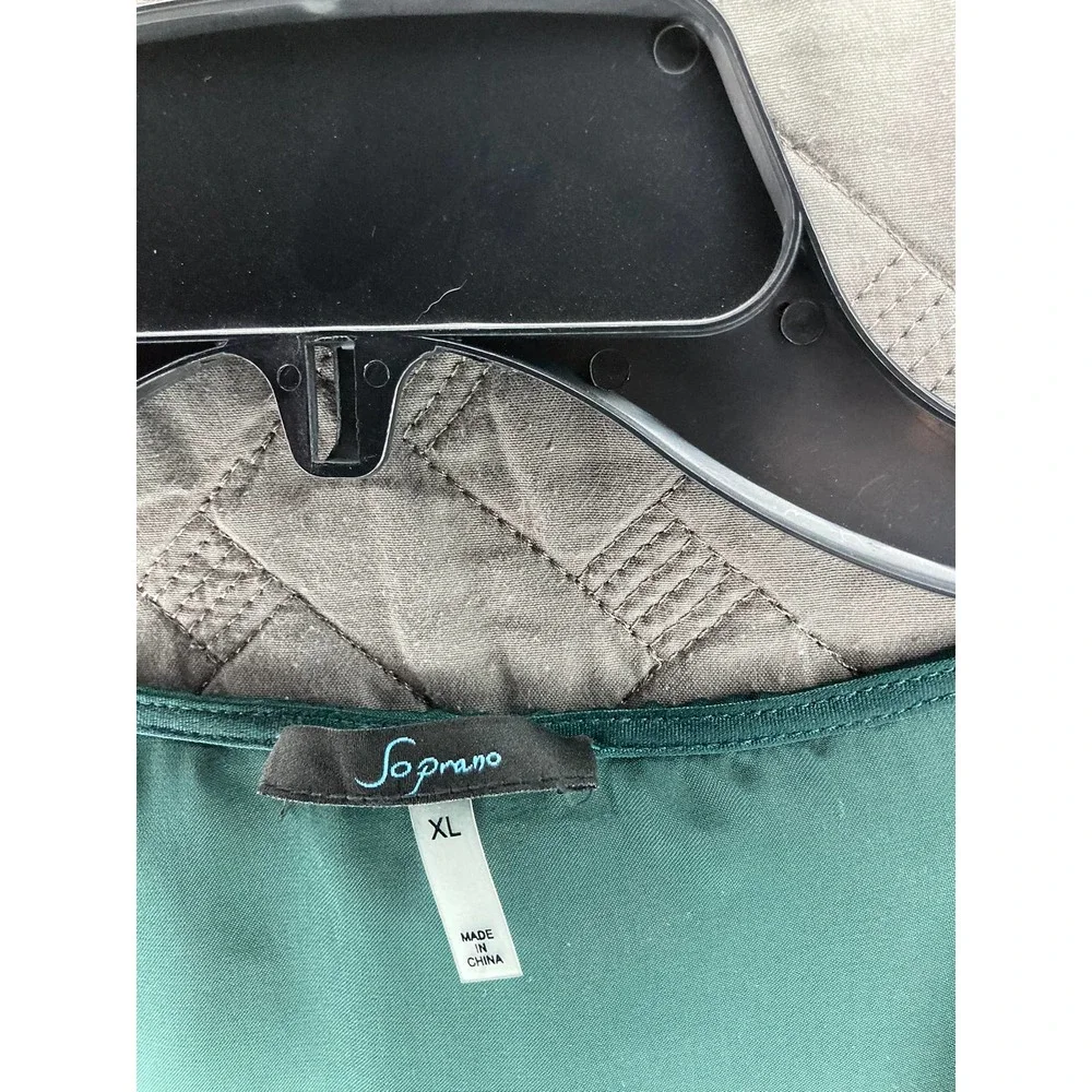 Soprano Emerald Green Ruffle Crop Size XL - Picture 3 of 3